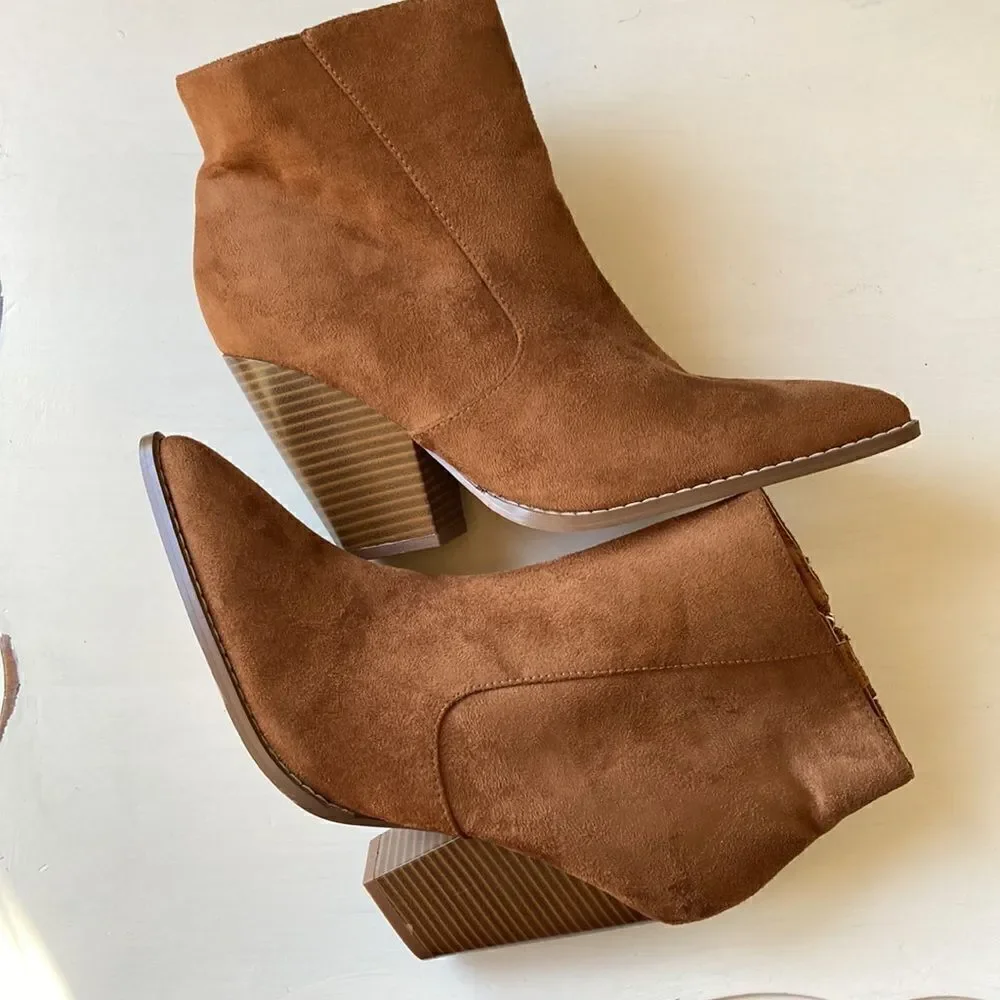 NWNB Misbehave Faux Suede Boho Western Festival Booties Size 11